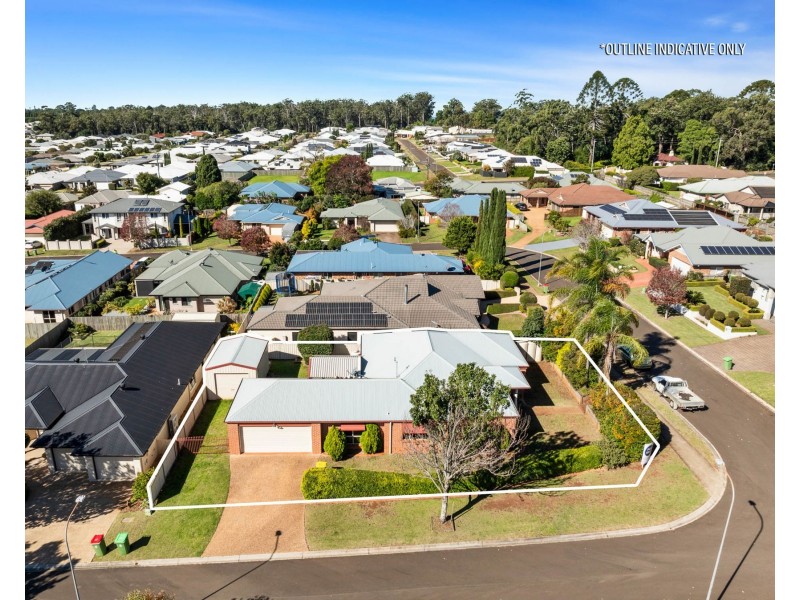 5 Howard Street, Middle Ridge QLD 4350
