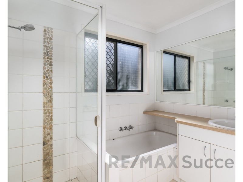 60 Westfield Drive, Westbrook QLD 4350