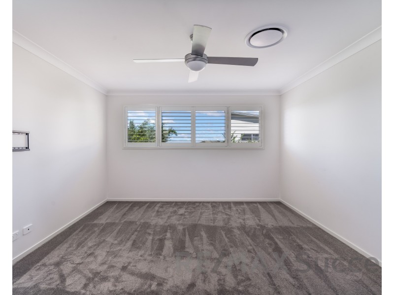 22 Manikato Drive, Hodgson Vale QLD 4352