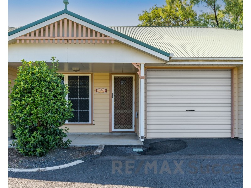 2/9 Hirst Street, Greenmount QLD 4359