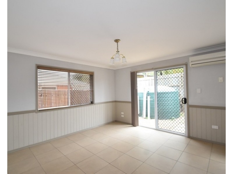 2/9 Hirst Street, Greenmount QLD 4359