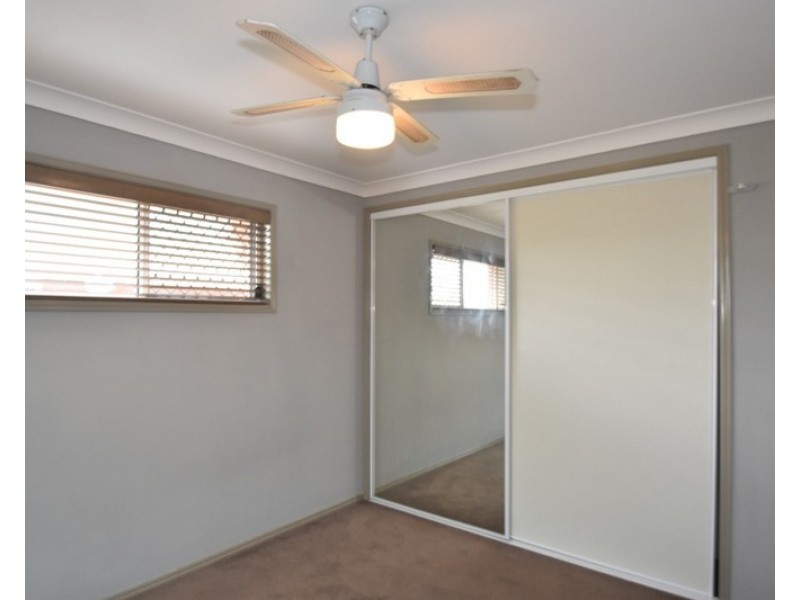 2/9 Hirst Street, Greenmount QLD 4359