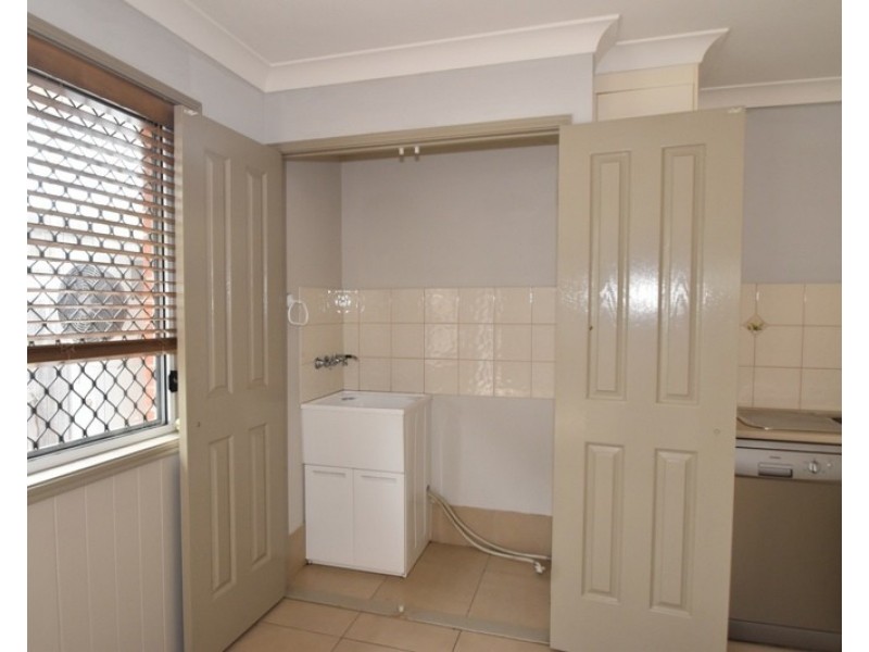 2/9 Hirst Street, Greenmount QLD 4359