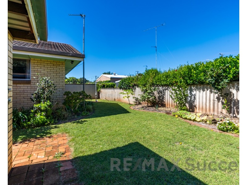 44 Eiser Street, Harristown QLD 4350