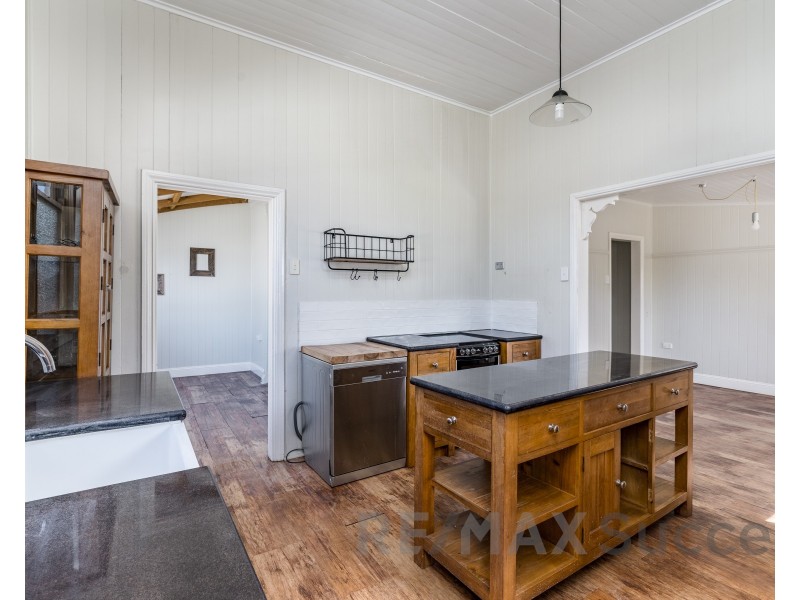 25 Hill Street, Toowoomba City QLD 4350