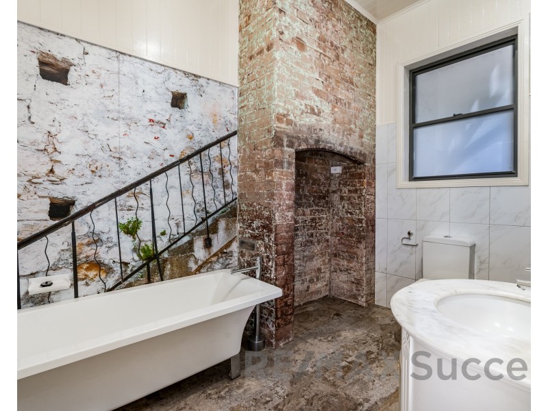 25 Hill Street, Toowoomba City QLD 4350