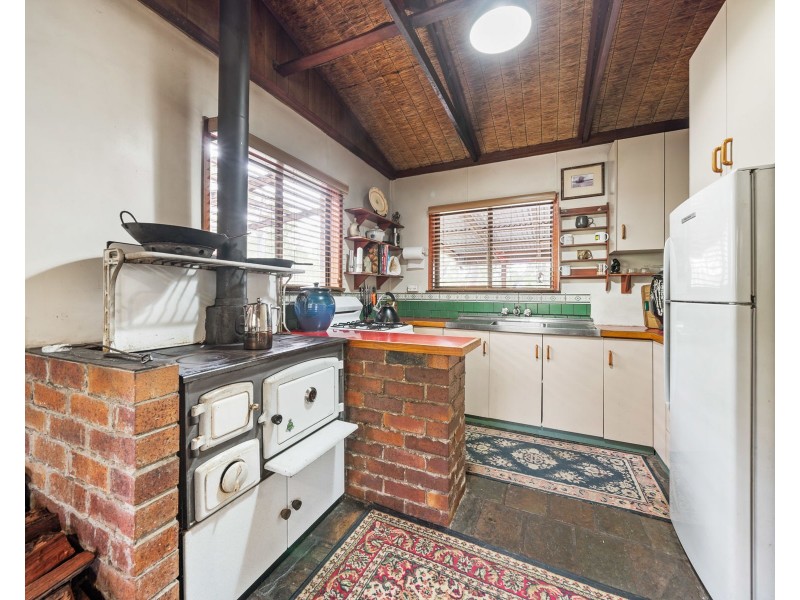 230 Stevens Road, Murphys Creek QLD 4352