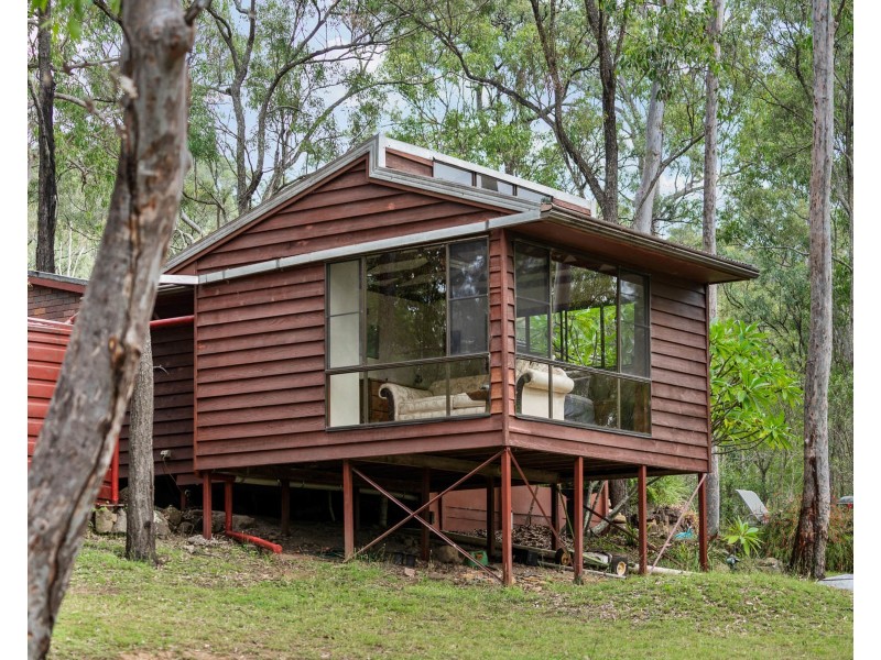 230 Stevens Road, Murphys Creek QLD 4352