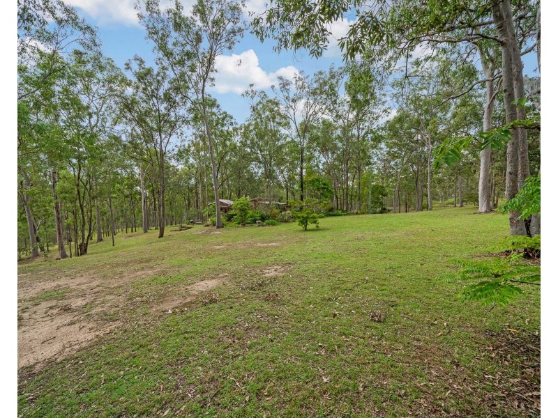 230 Stevens Road, Murphys Creek QLD 4352