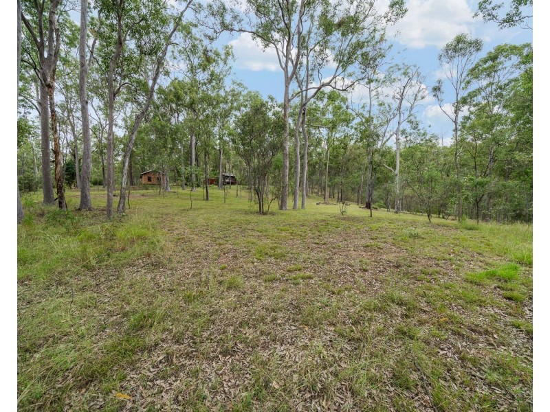 230 Stevens Road, Murphys Creek QLD 4352