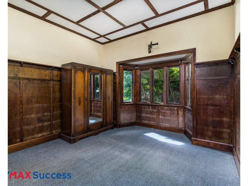 237 Geddes Street, Centenary Heights QLD 4350