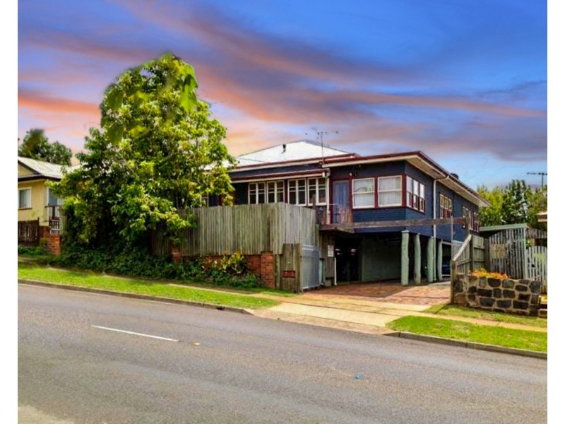 1-4/161 North Street, Rockville QLD 4350