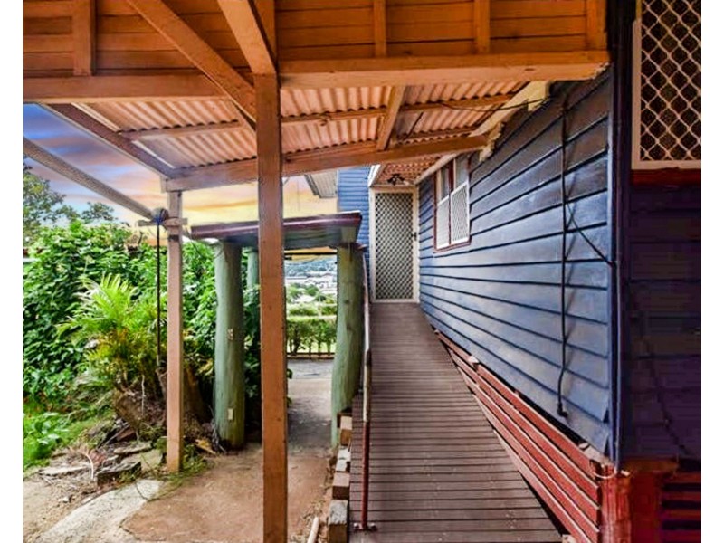 1-4/161 North Street, Rockville QLD 4350