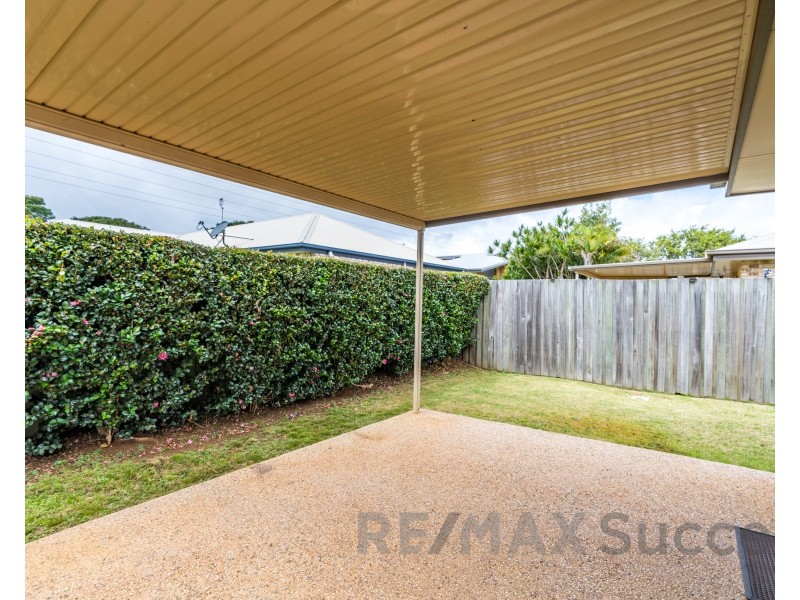 1/10 Sambar Court, Kearneys Spring QLD 4350