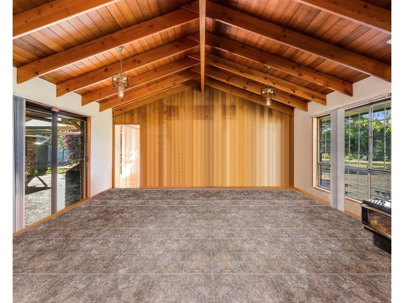 2 Gowrie Junction Road, Cotswold Hills QLD 4350