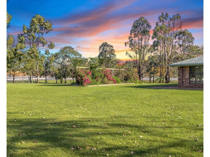 2 Gowrie Junction Road, Cotswold Hills QLD 4350