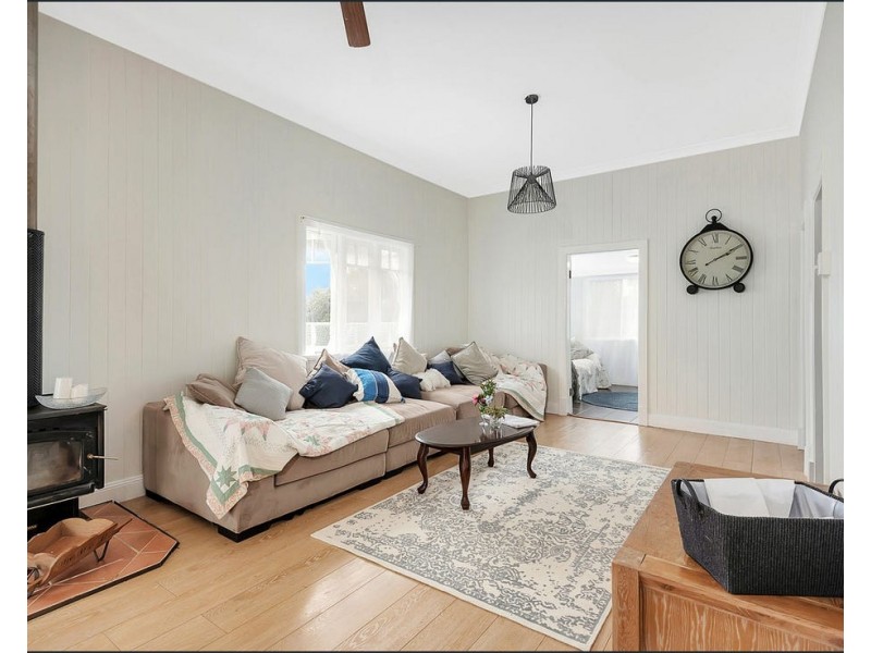 14 Sidney Street, North Toowoomba QLD 4350