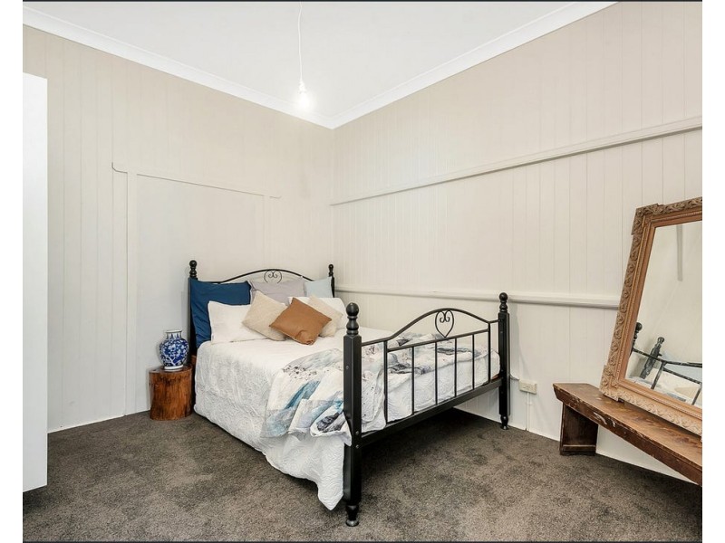 14 Sidney Street, North Toowoomba QLD 4350