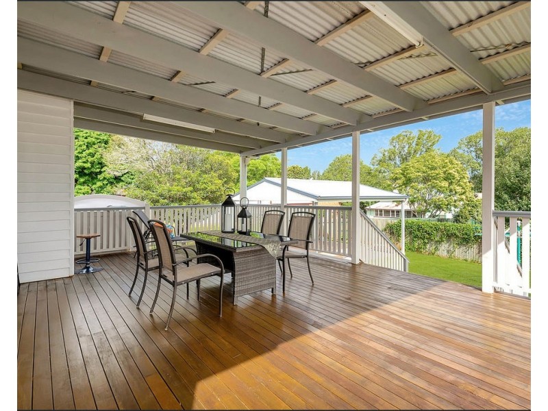 14 Sidney Street, North Toowoomba QLD 4350