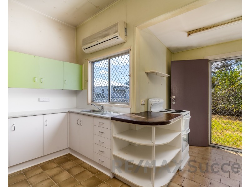 4 Tell Street, East Toowoomba QLD 4350