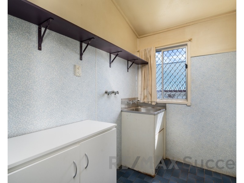 4 Tell Street, East Toowoomba QLD 4350