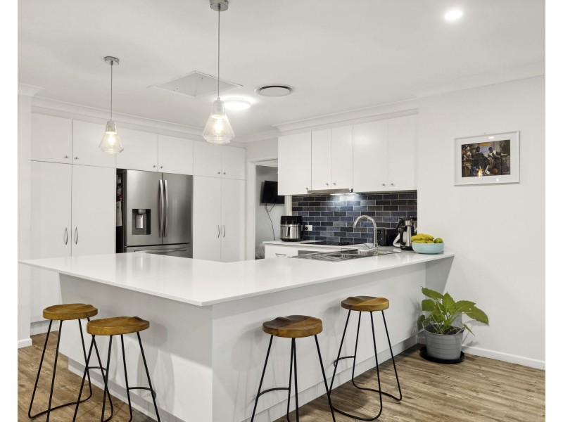 6 Cooloola Drive, Rangeville QLD 4350