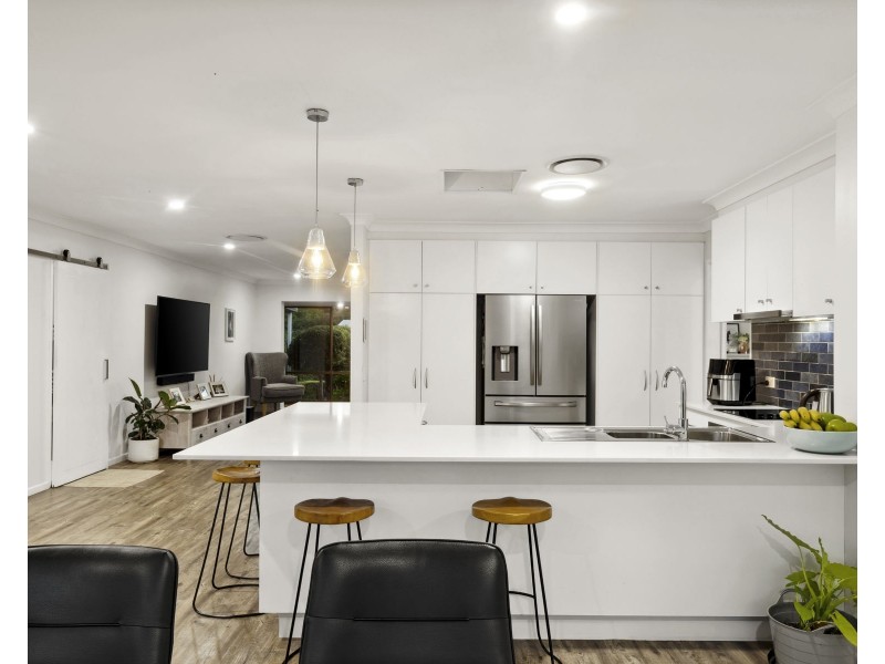 6 Cooloola Drive, Rangeville QLD 4350