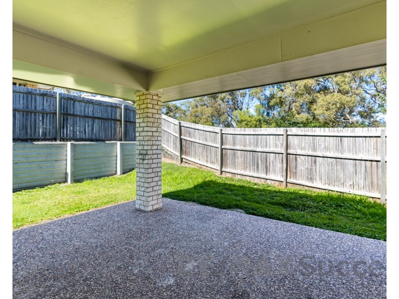 44 Balaroo Drive, Glenvale QLD 4350