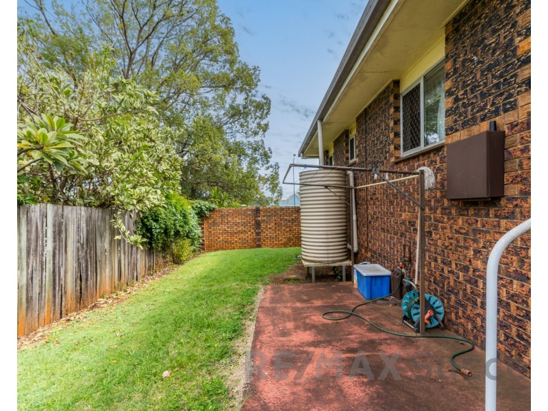 2/212 Ruthven Street, North Toowoomba QLD 4350
