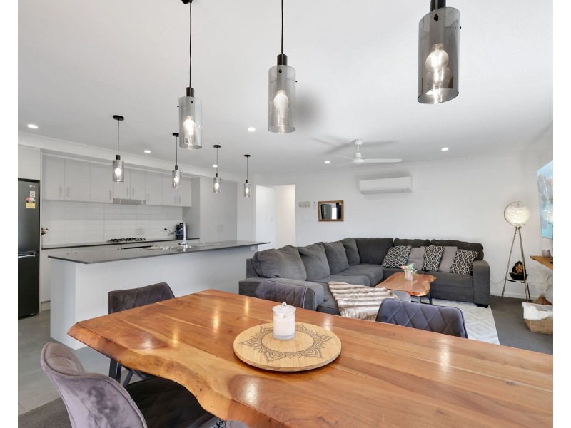 45 Shelby Street, Glenvale QLD 4350