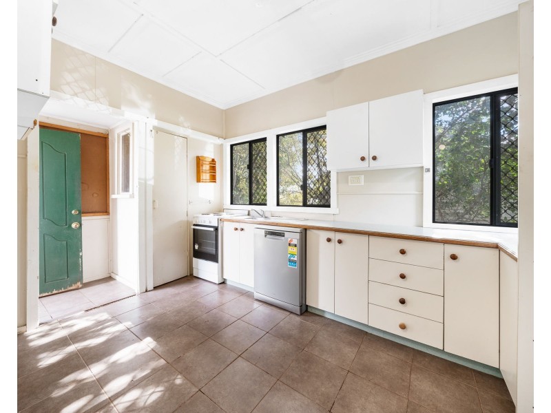 29 Yeates Street, Harlaxton QLD 4350