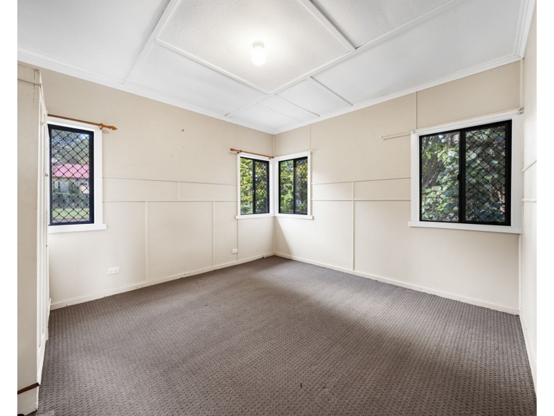 29 Yeates Street, Harlaxton QLD 4350