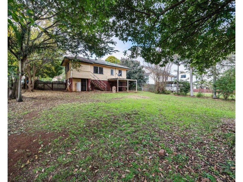 29 Yeates Street, Harlaxton QLD 4350