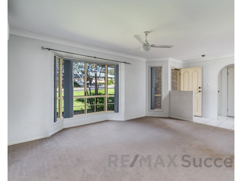 383 Spring Street, Kearneys Spring QLD 4350