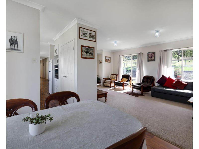 63 ODonohoe Rd, Hirstglen QLD 4359