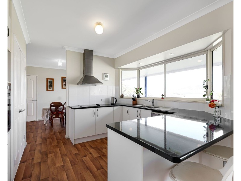 63 ODonohoe Rd, Hirstglen QLD 4359