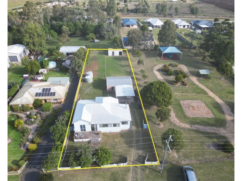 20 High Street, Wyreema QLD 4352