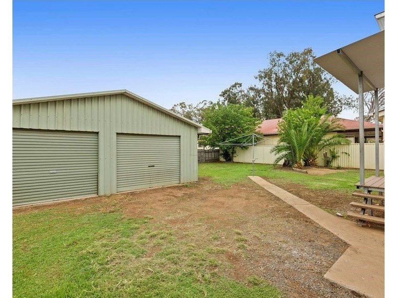 41 Desmond Lane, Oakey QLD 4401