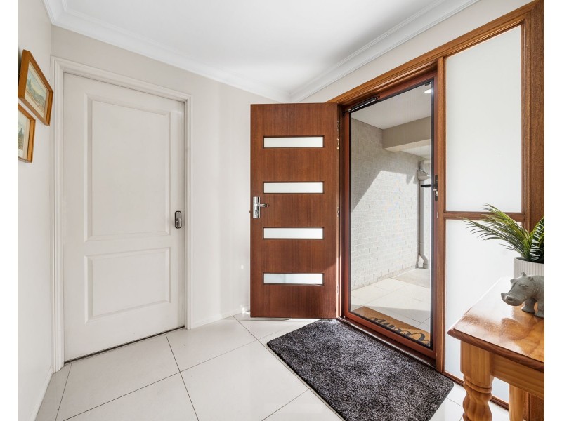 4 Wodalla Court, Hodgson Vale QLD 4352