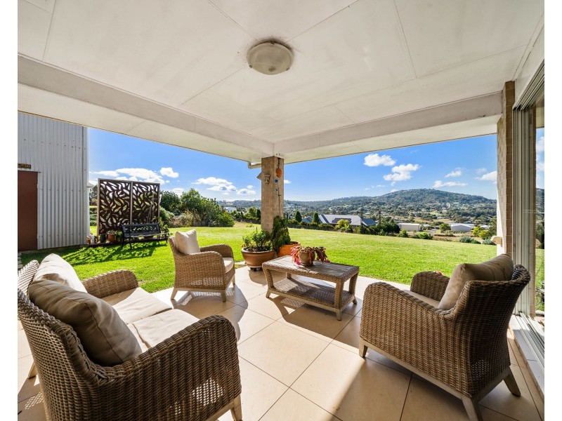 4 Wodalla Court, Hodgson Vale QLD 4352