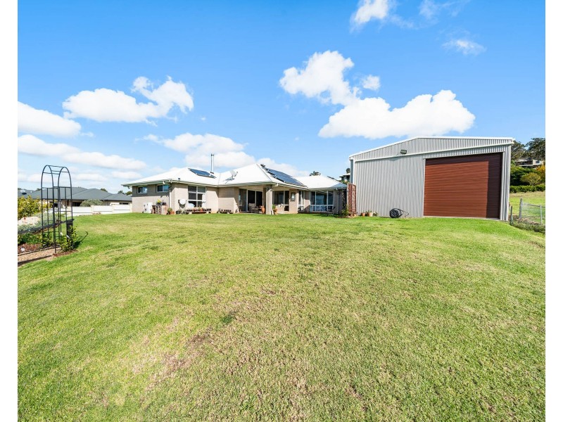 4 Wodalla Court, Hodgson Vale QLD 4352