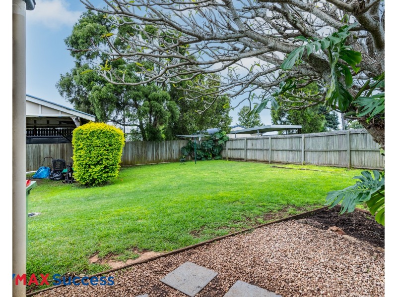 211 Campbell Street, Newtown QLD 4350