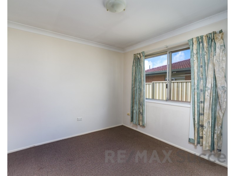 2/16 Bryan Street, Darling Heights QLD 4350