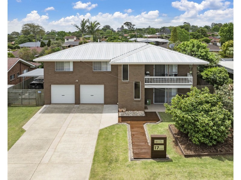 17 Orchid Street, Centenary Heights QLD 4350