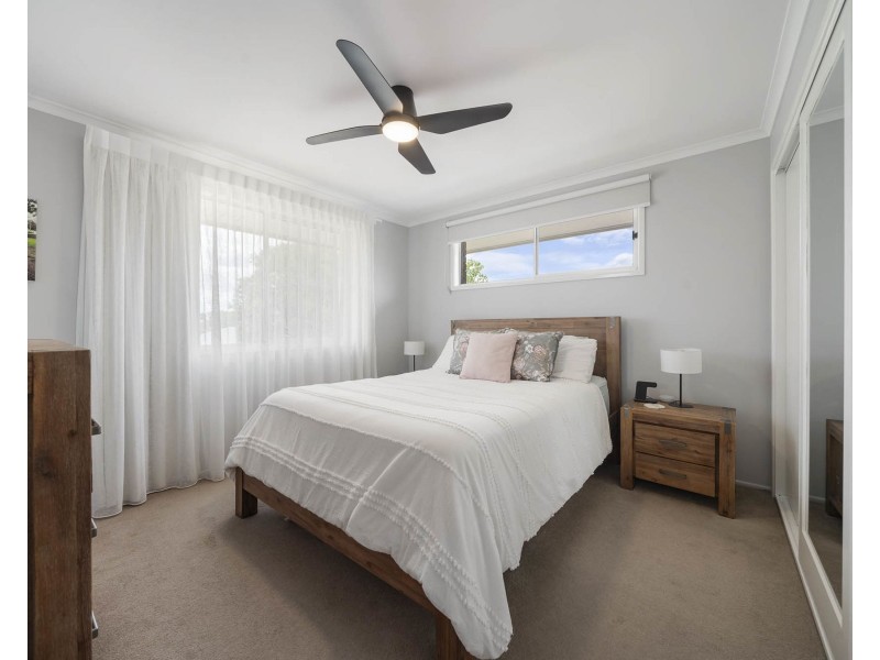 17 Orchid Street, Centenary Heights QLD 4350