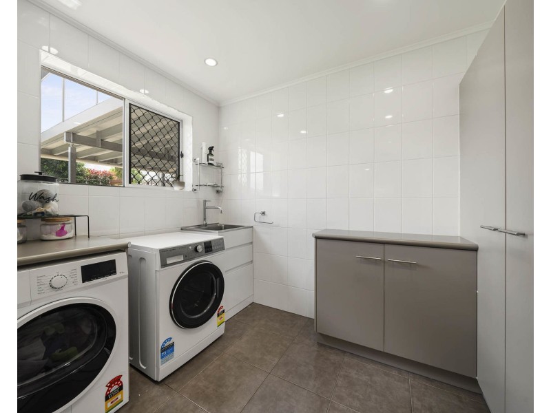 17 Orchid Street, Centenary Heights QLD 4350