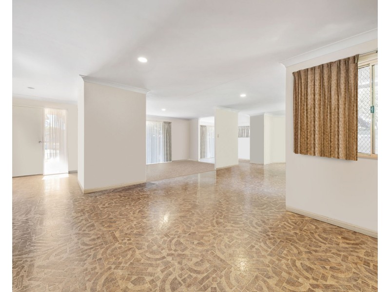 8 Pixie Drive, Kearneys Spring QLD 4350