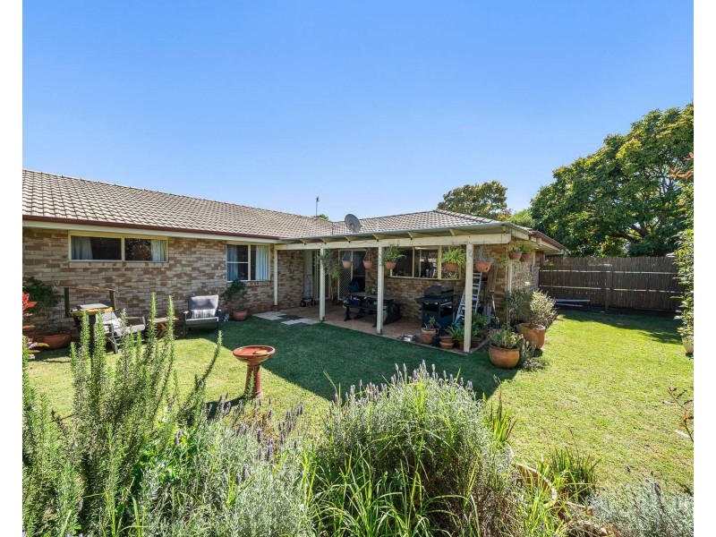 8 Pixie Drive, Kearneys Spring QLD 4350