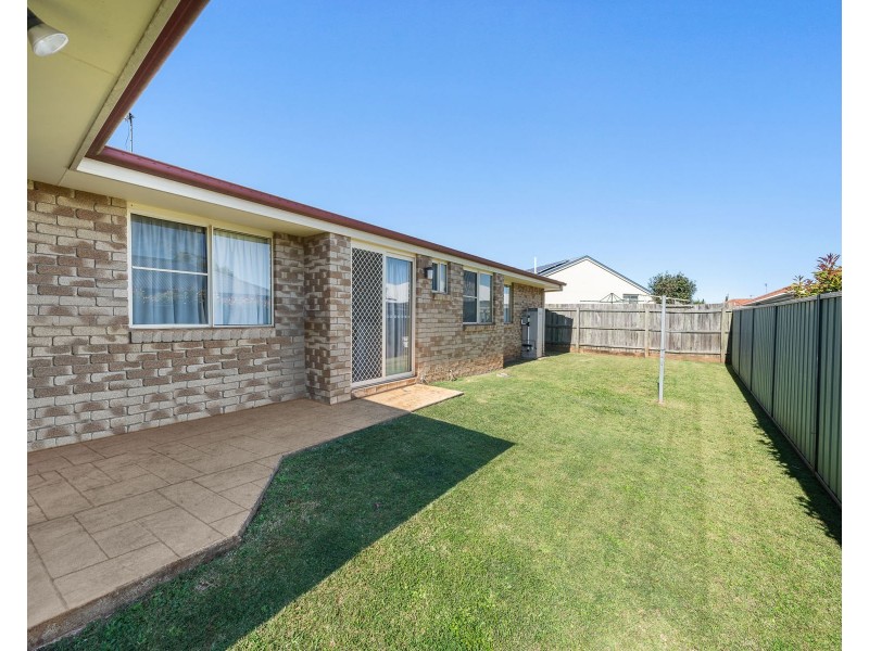 8 Pixie Drive, Kearneys Spring QLD 4350