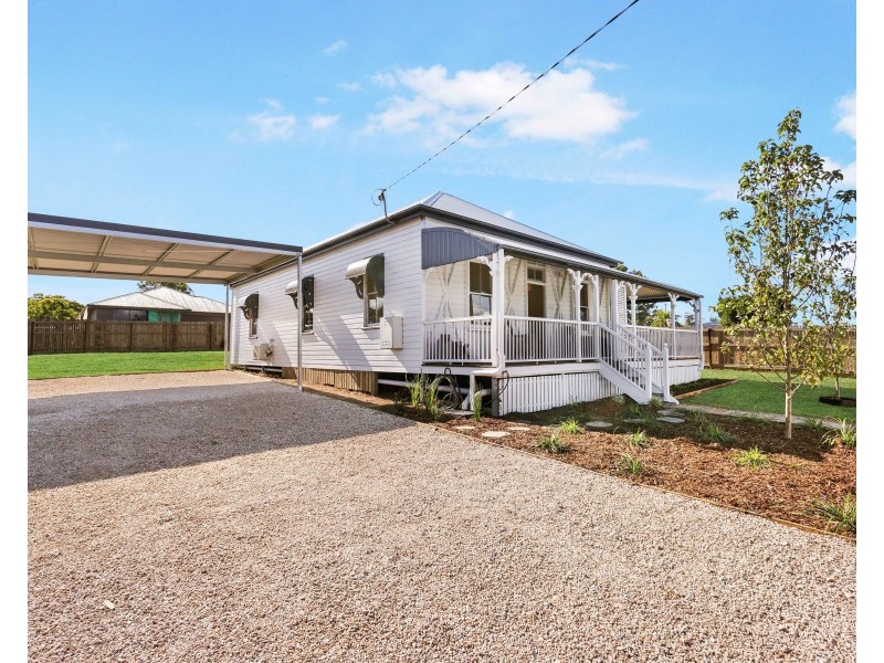 10 Bowen Street, Helidon QLD 4344